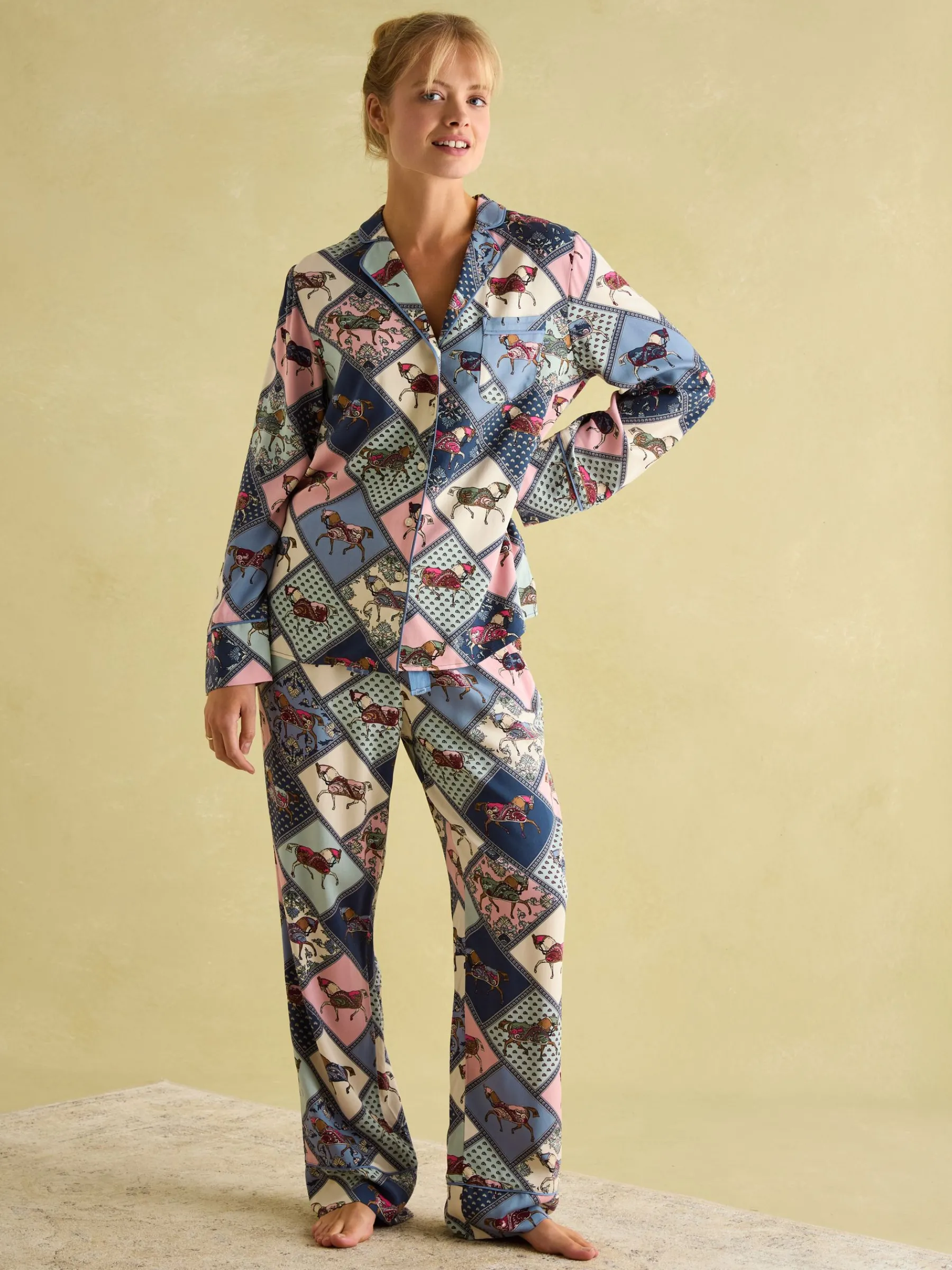 Alma Pyjama Set<Joules New