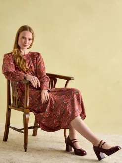 Felicity Red Paisley Smocked Midi Dress<Joules Clearance
