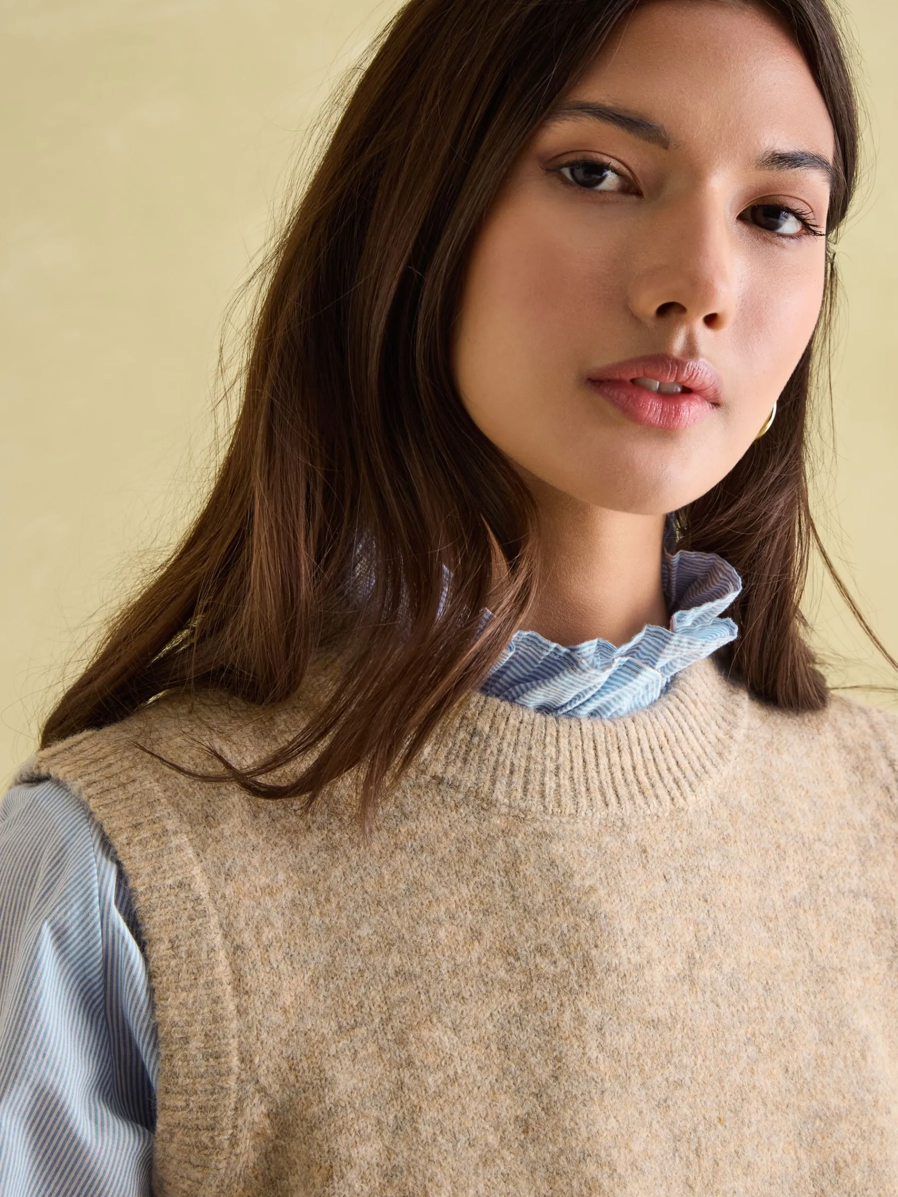 Holly Regular Fit Knitted Vest<Joules Best