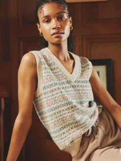 Islay V Neck Fair Isle Knitted Vest<Joules Sale