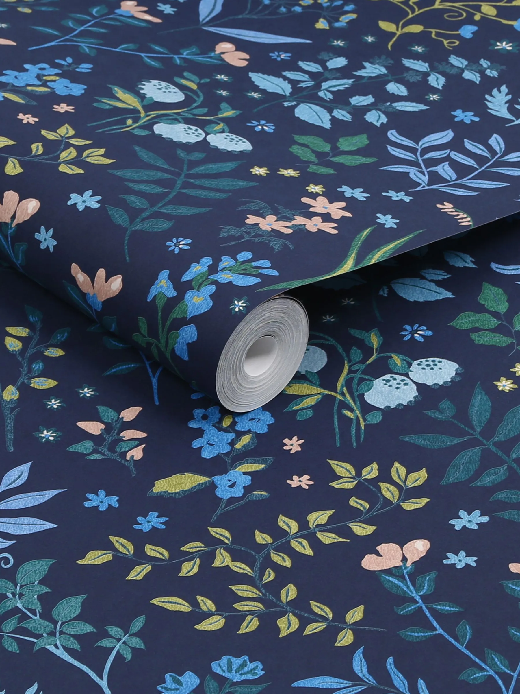 Navy Blue Holcombe Floral 10M Wallpaper<Joules Discount