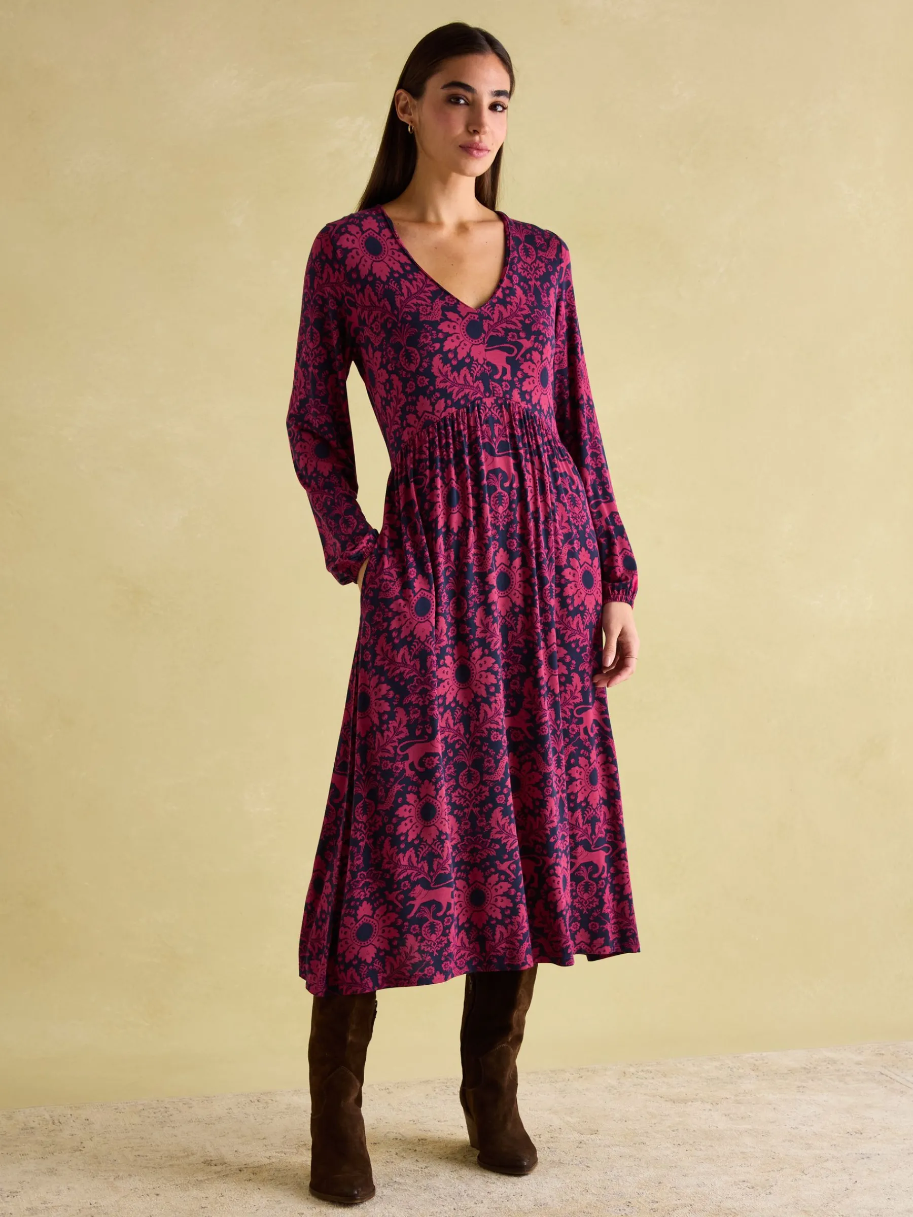 Nia Red & Navy Long Sleeve Midaxi Dress<Joules Sale