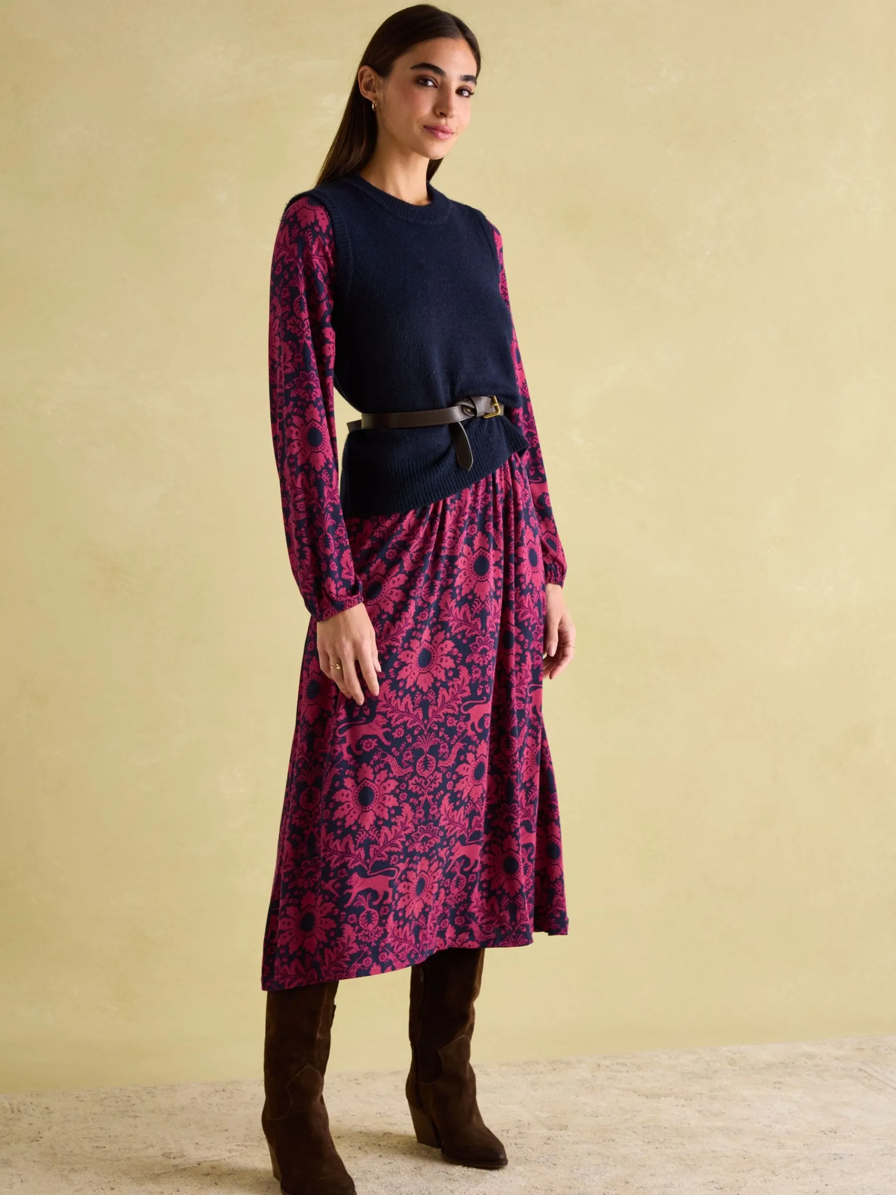 Nia Red & Navy Long Sleeve Midaxi Dress<Joules Sale