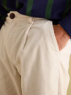 Oaksey Jumbo Cord Trousers<Joules