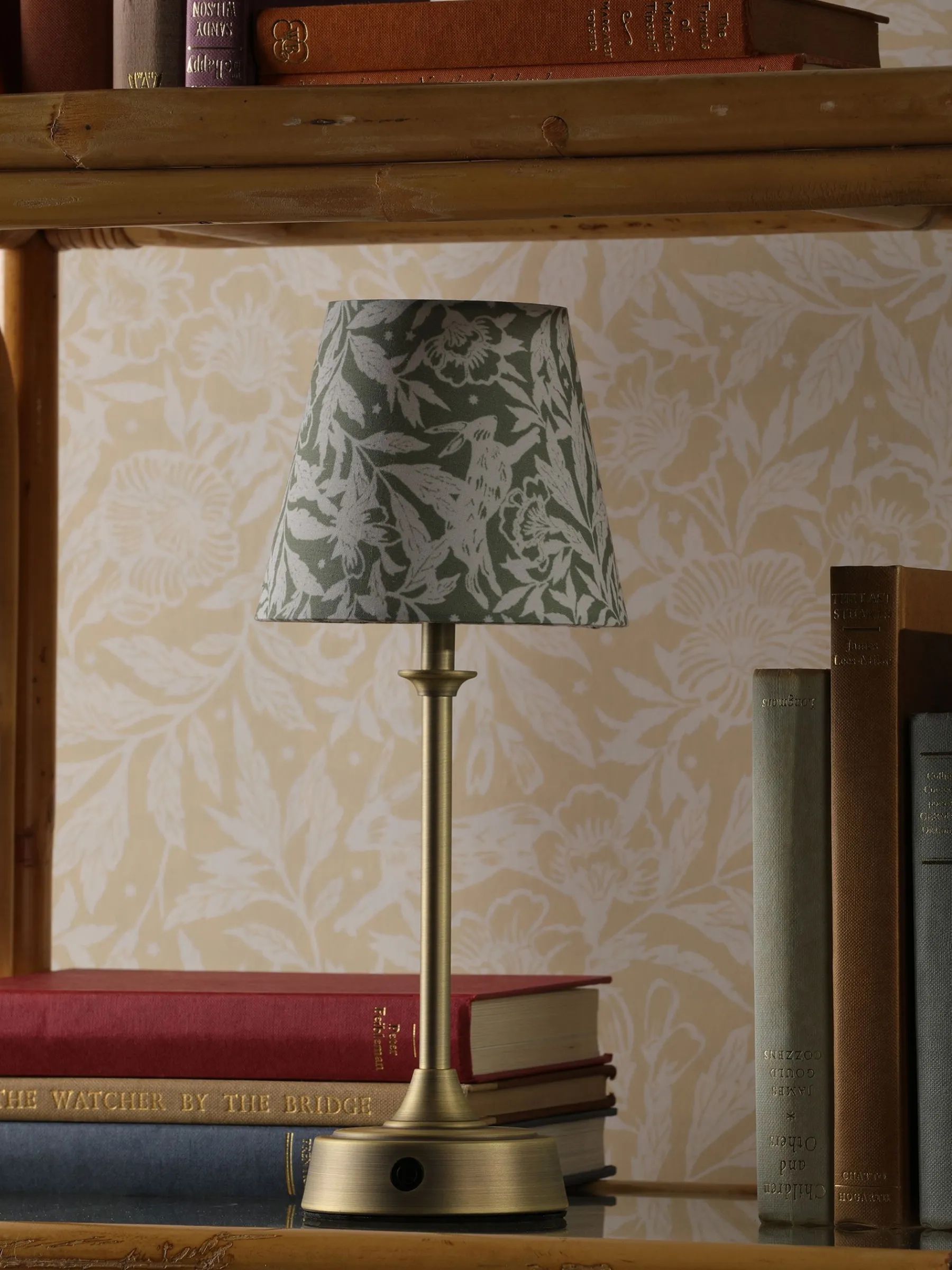 Apsley Green Print Rechargable LED Lamp<Joules Clearance