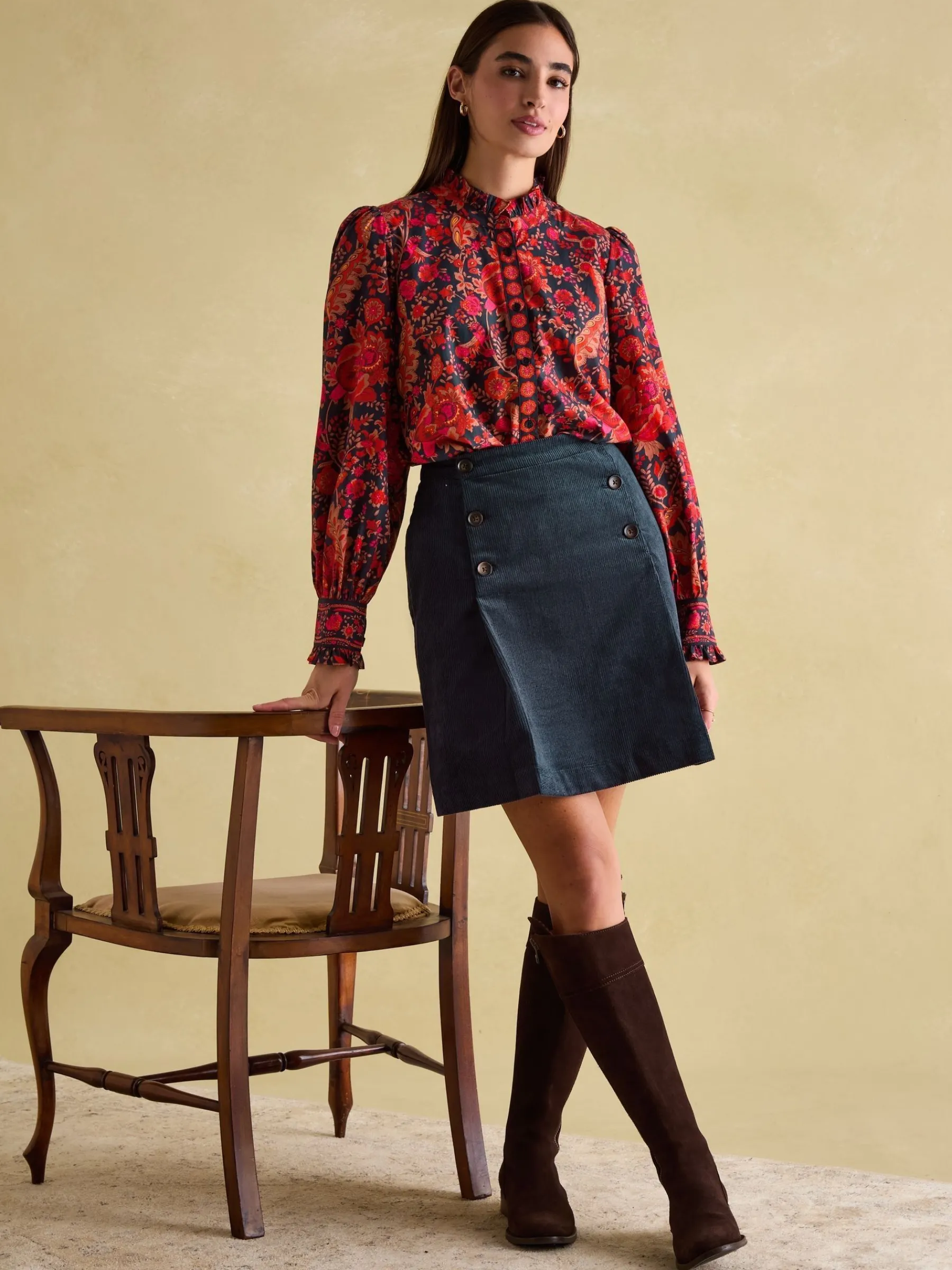Auretta Frill Neck Blouse<Joules Clearance
