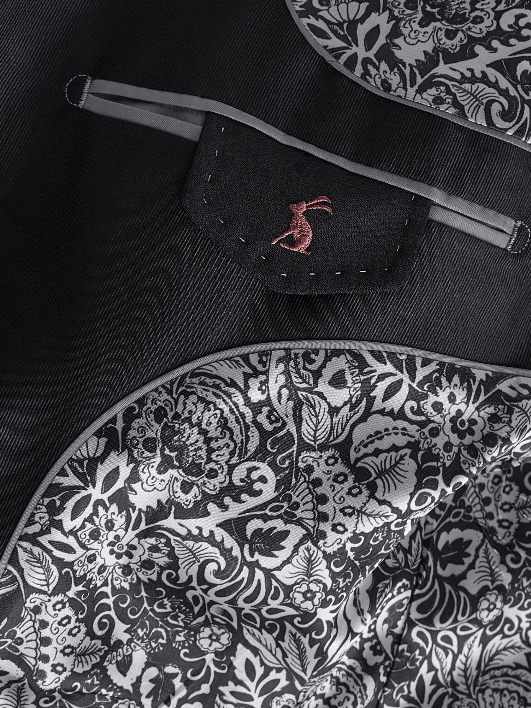 Slim Fit Tuxedo Suit Jacket<Joules
