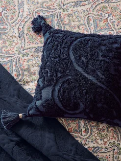 100% Cotton Paisley Tufted Cushion<Joules Hot