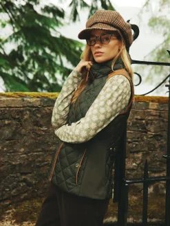 Braemar Luxe Khaki Green Showerproof Diamond Quilted Gilet<Joules Hot