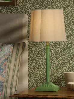 Buscot Square Base Table Lamp<Joules Online