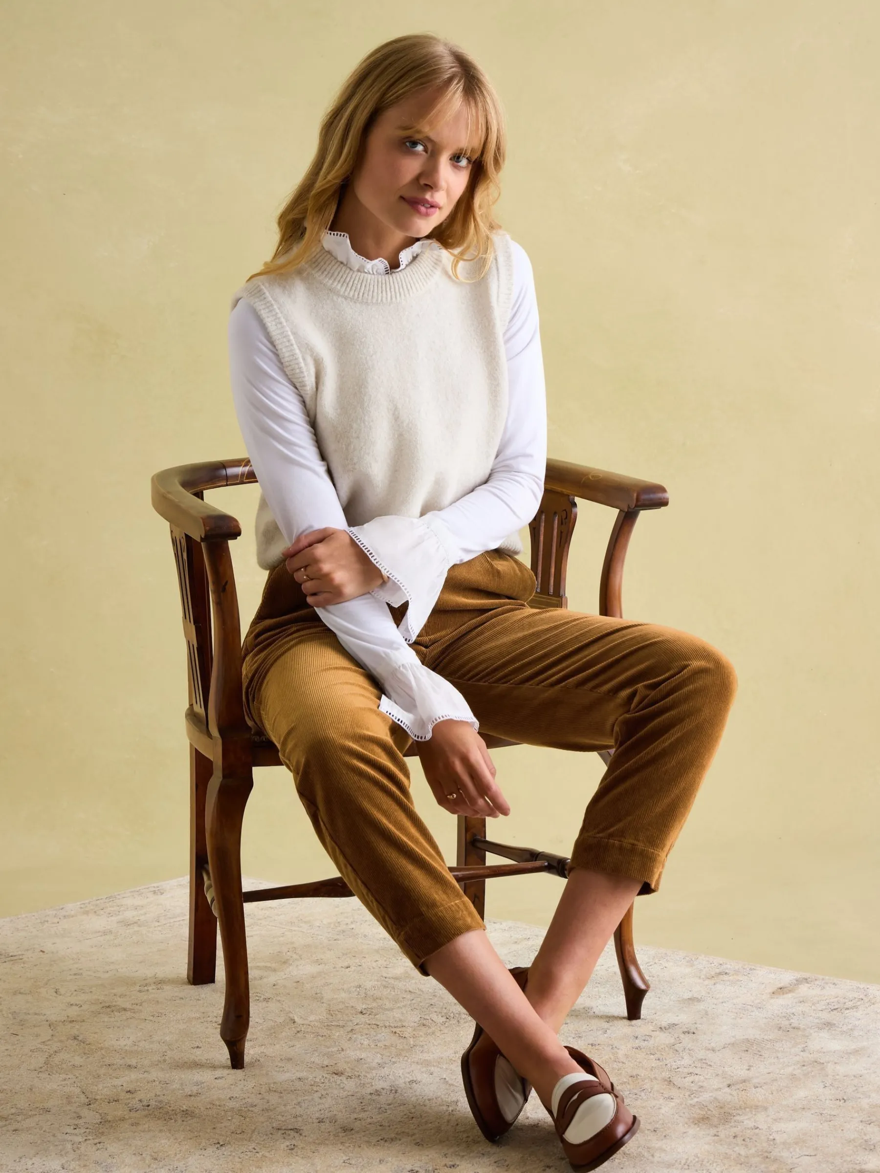 Calla Tan Brown Corduroy Tapered Trousers<Joules Hot