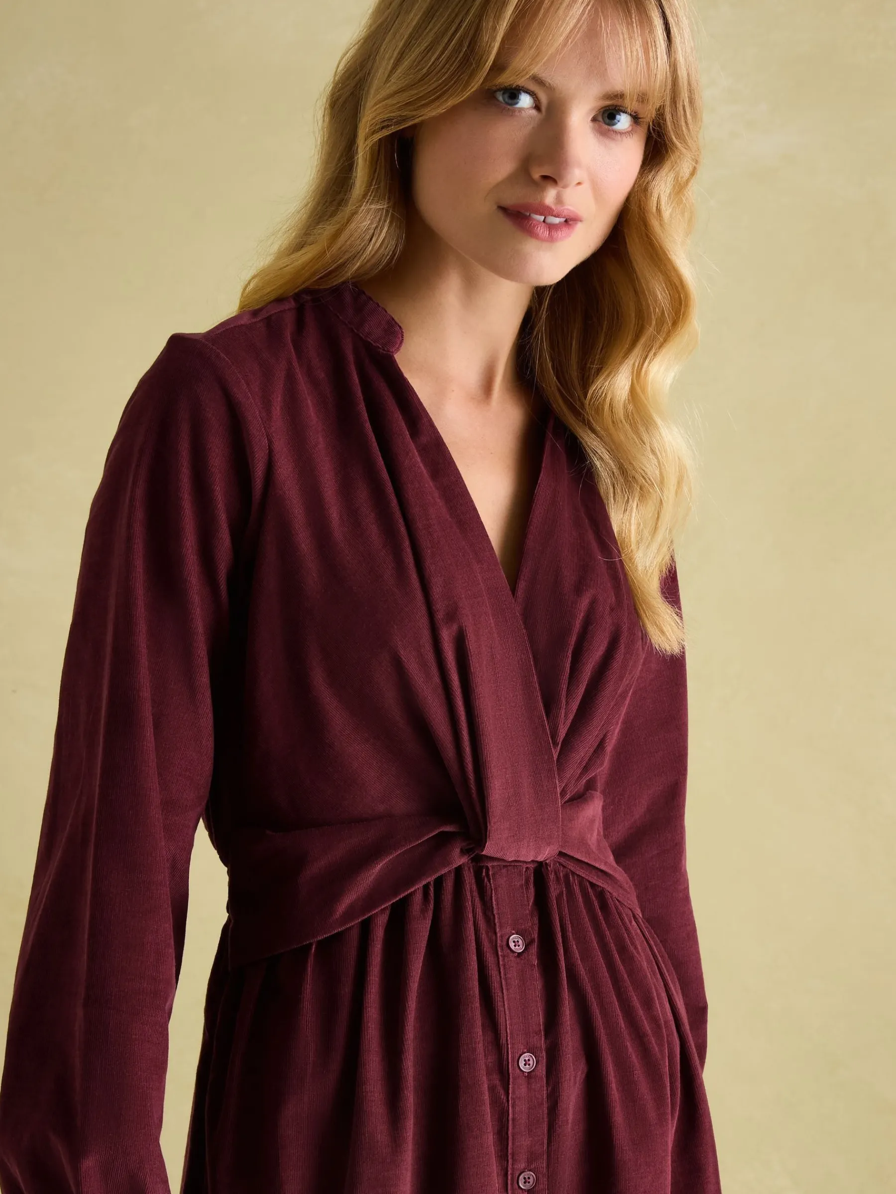 Cara Cord Twisted Front Dress<Joules