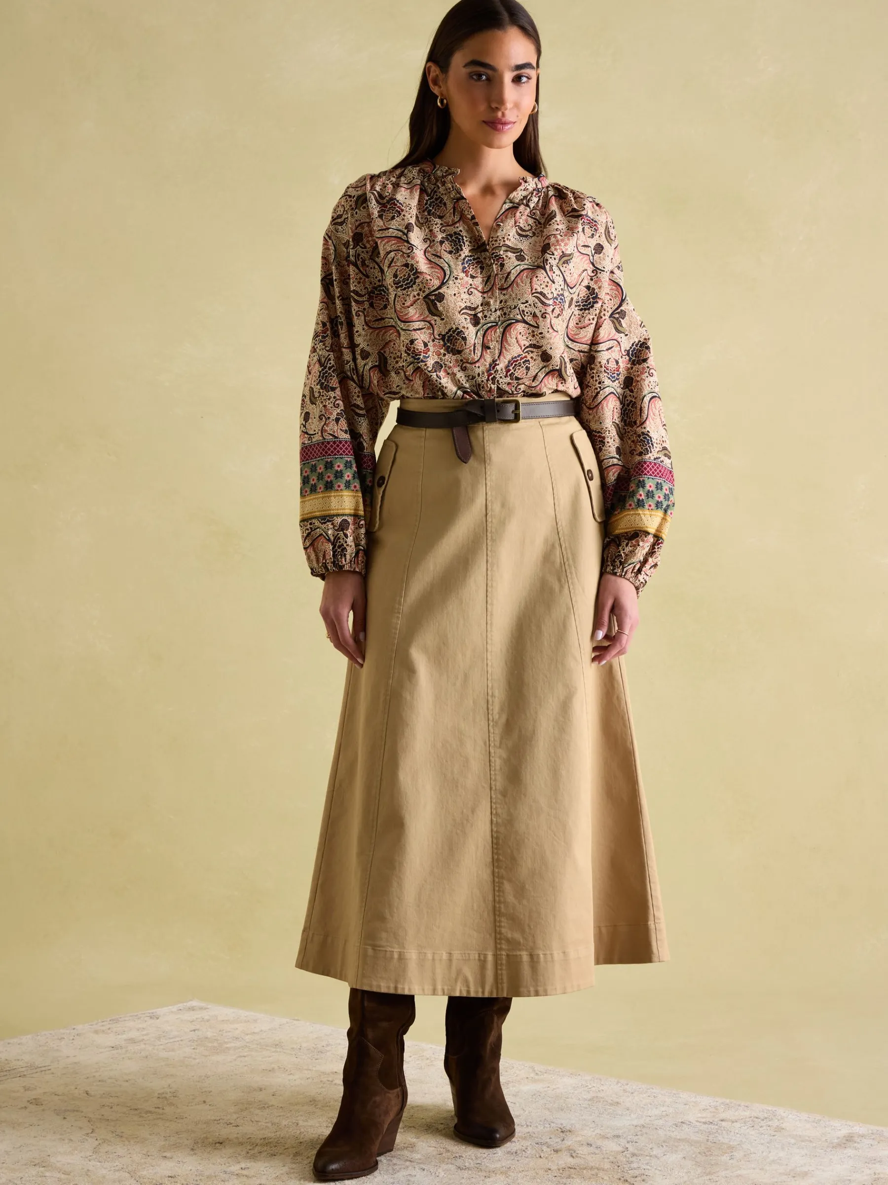 Cecilia Button Down Blouse<Joules