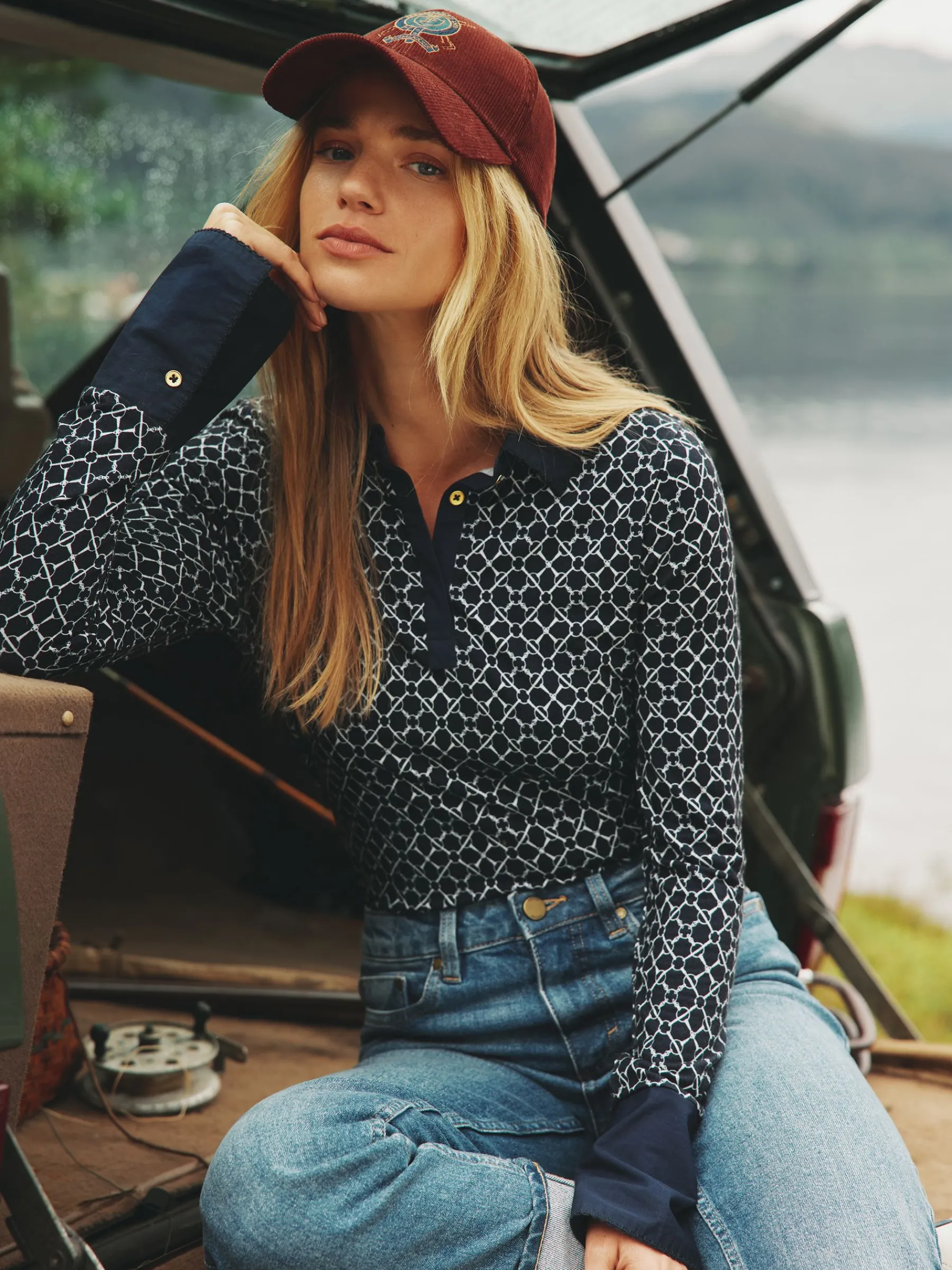 Cordelia Navy geo Long Sleeve Top<Joules