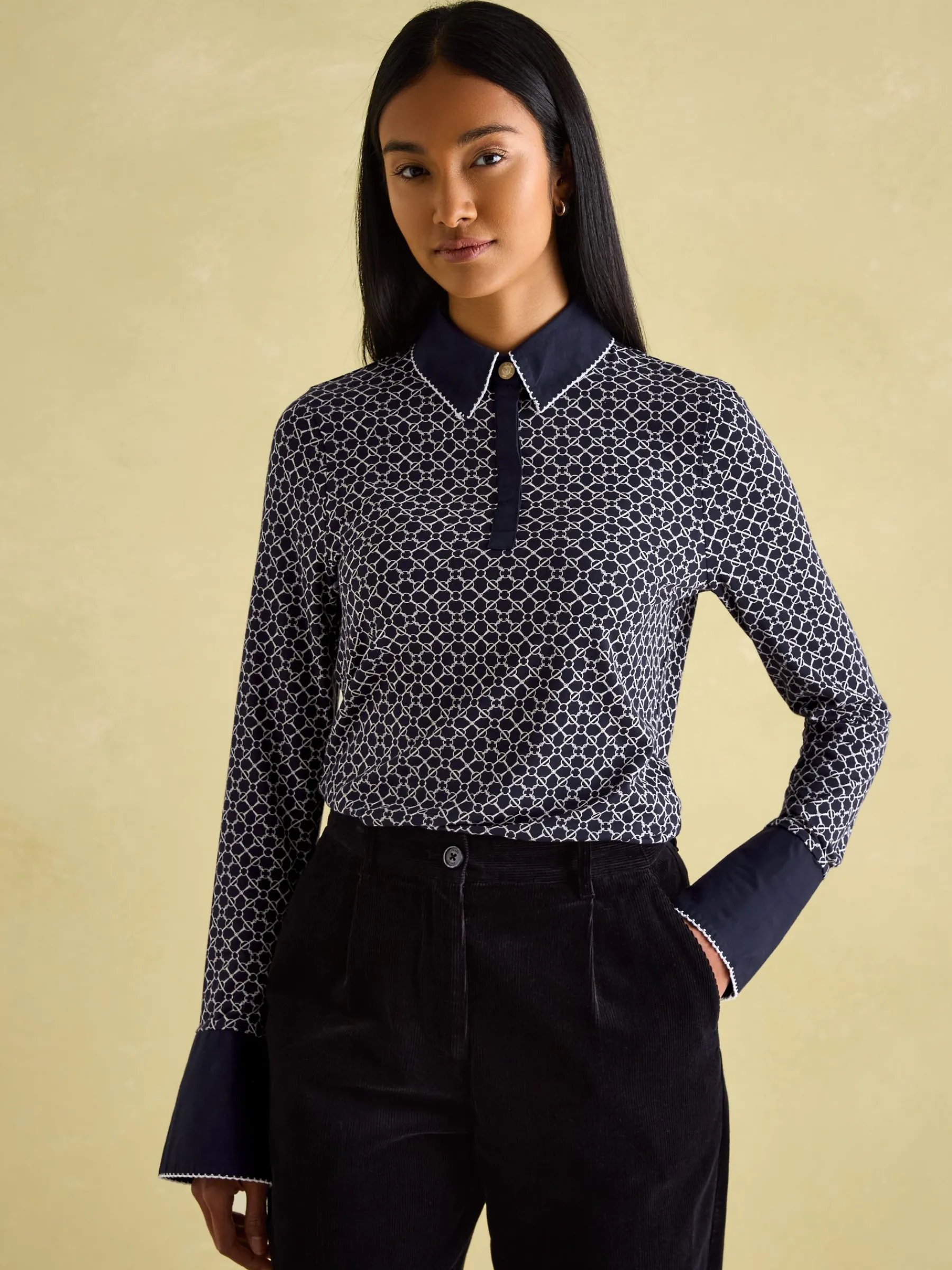Cordelia Navy geo Long Sleeve Top<Joules