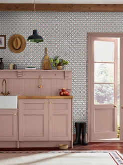 Stately Floral Print 10M Wallpaper<Joules New