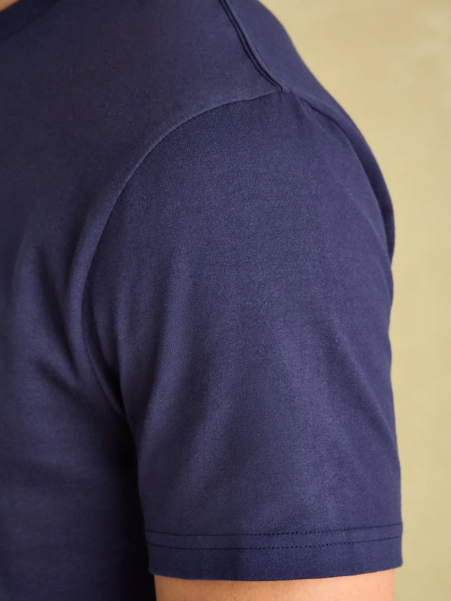 Denton Navy Blue Lightweight Jersey 100% Cotton Crew Neck T-Shirt<Joules Clearance