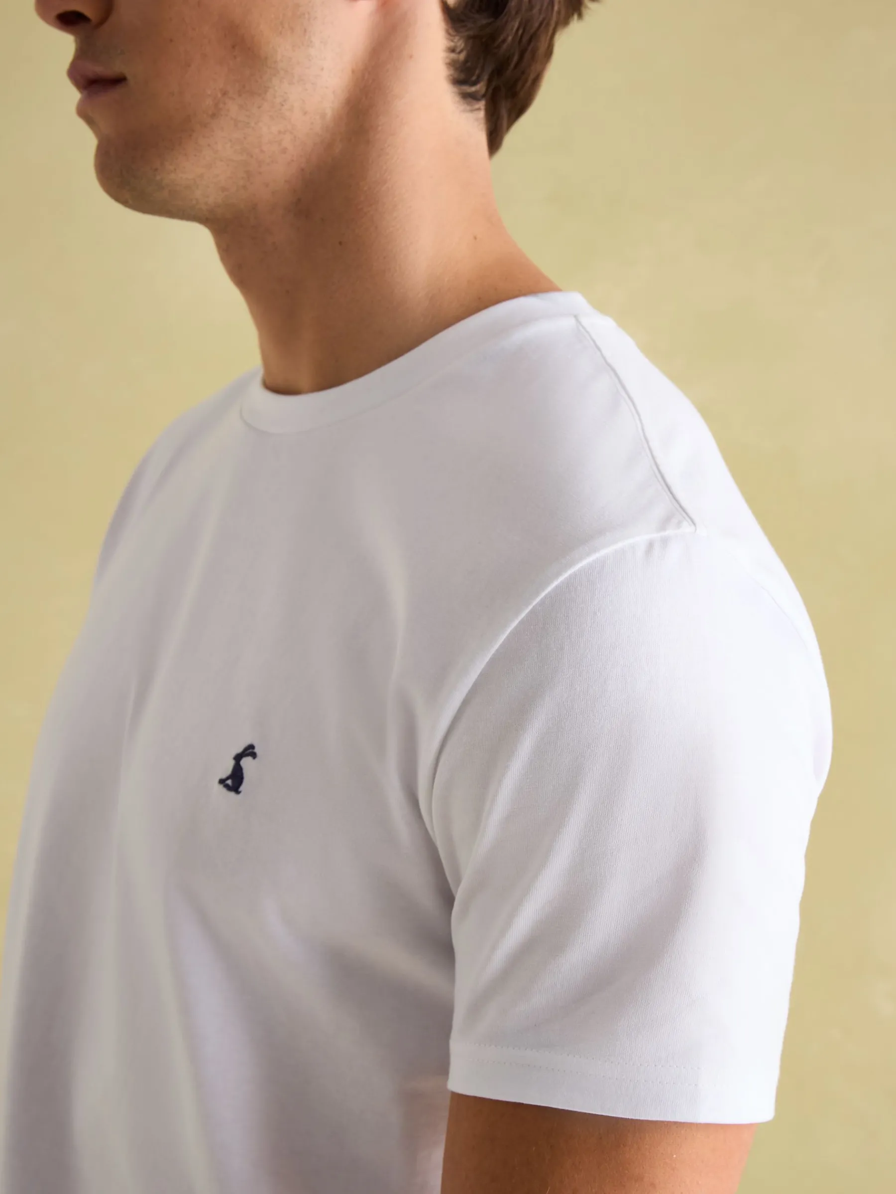 Denton Lightweight Jersey 100% Cotton Crew Neck T-Shirt<Joules