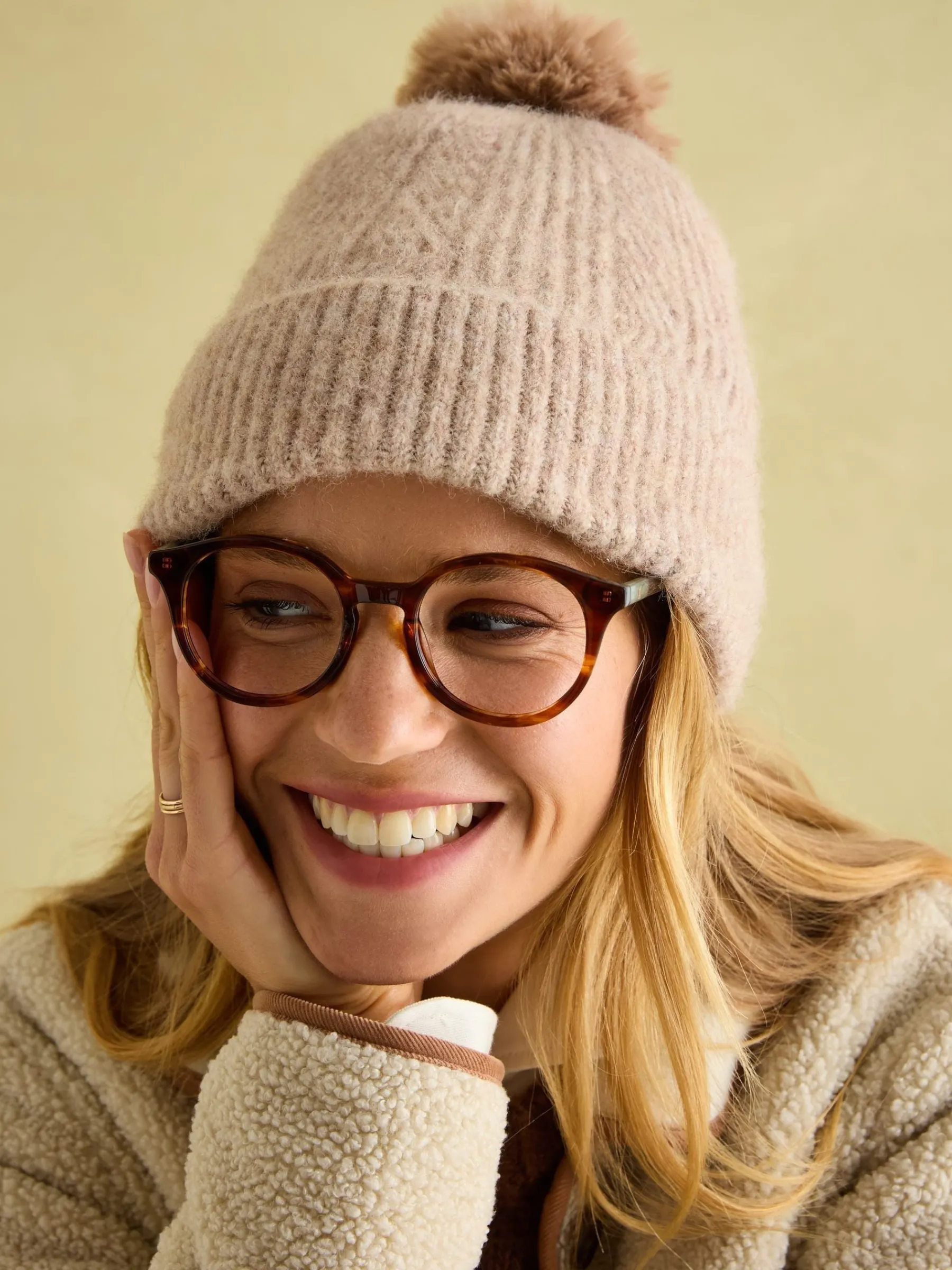 Effie Knitted Bobble Hat<Joules New