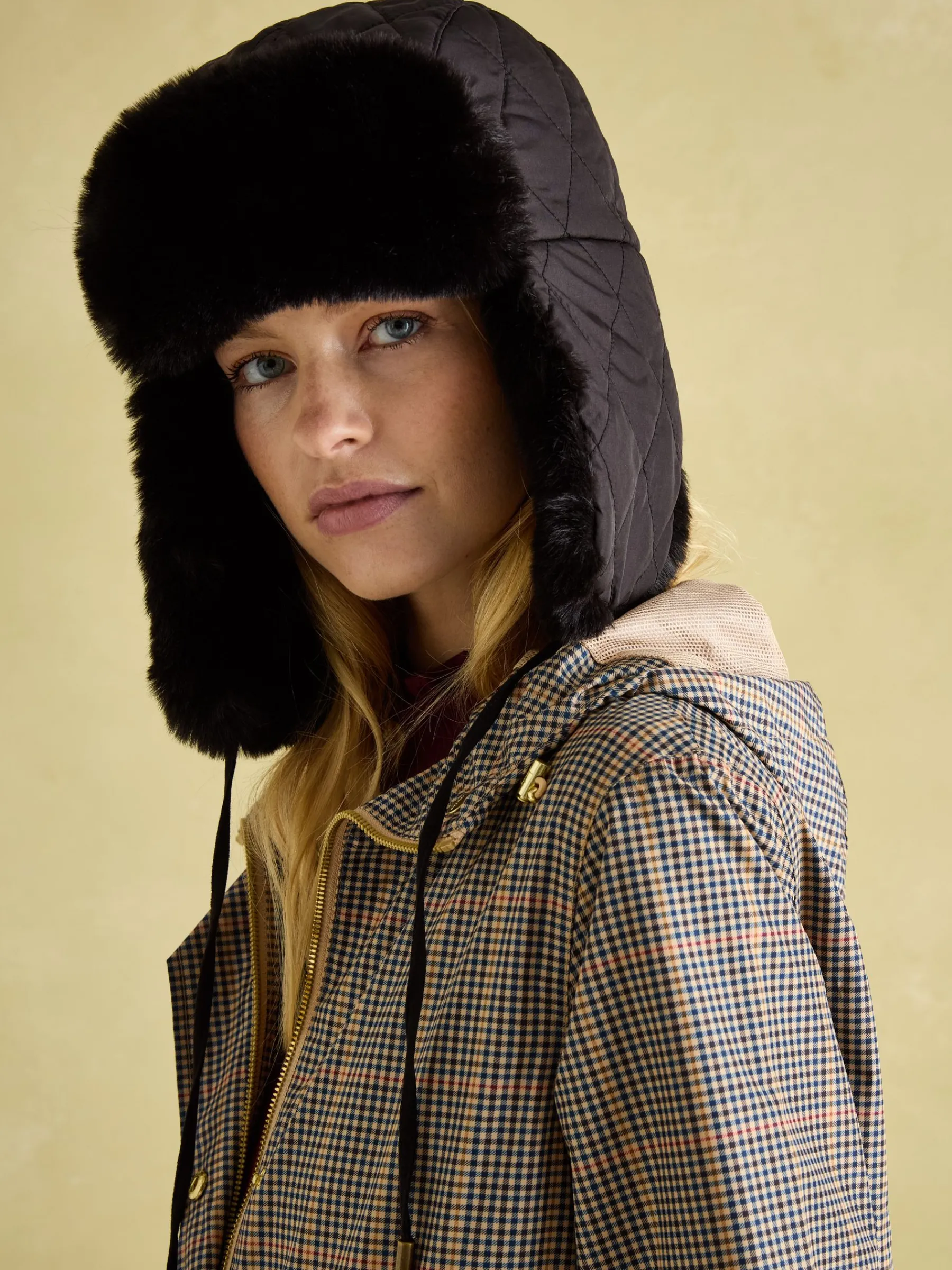 Eira Faux Fur Lined Quilted Trapper Hat<Joules Clearance