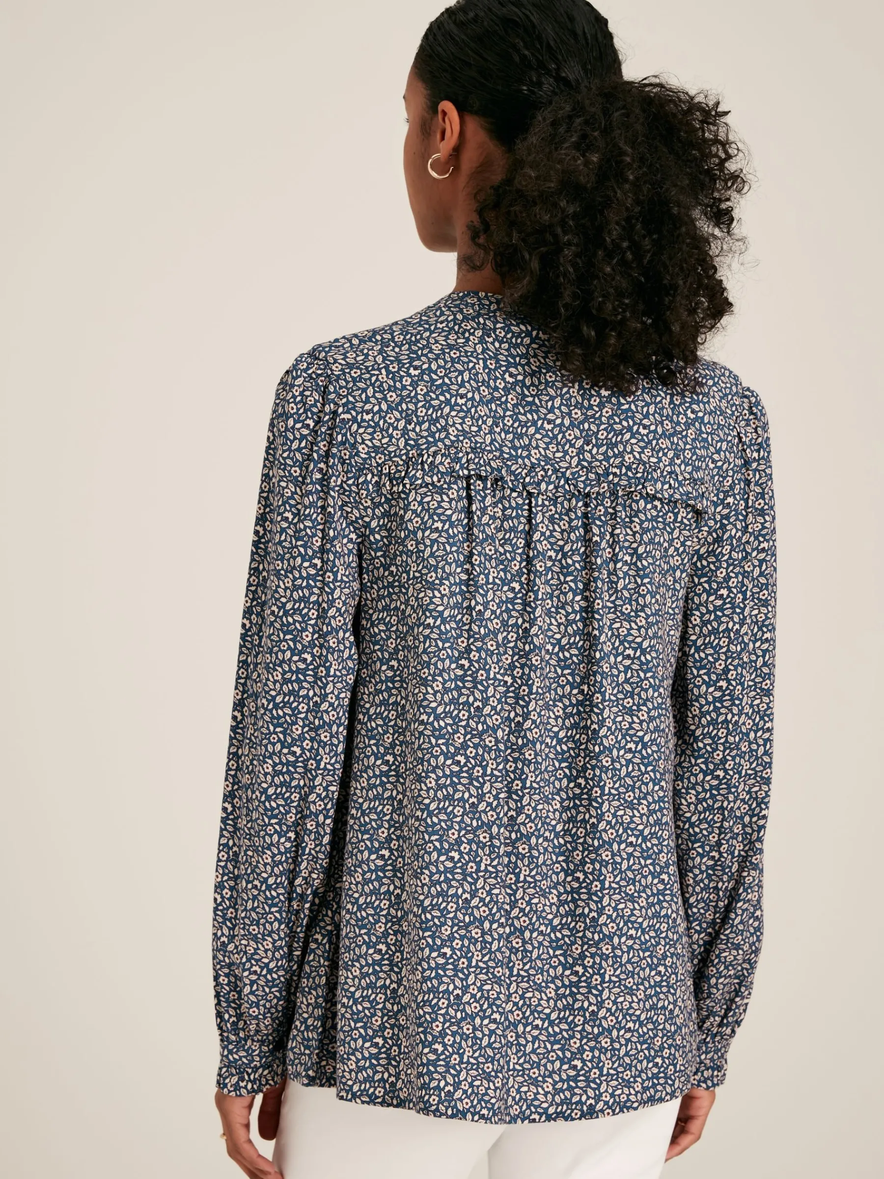 Emsley Blue Floral Long Sleeve Blouse<Joules Discount