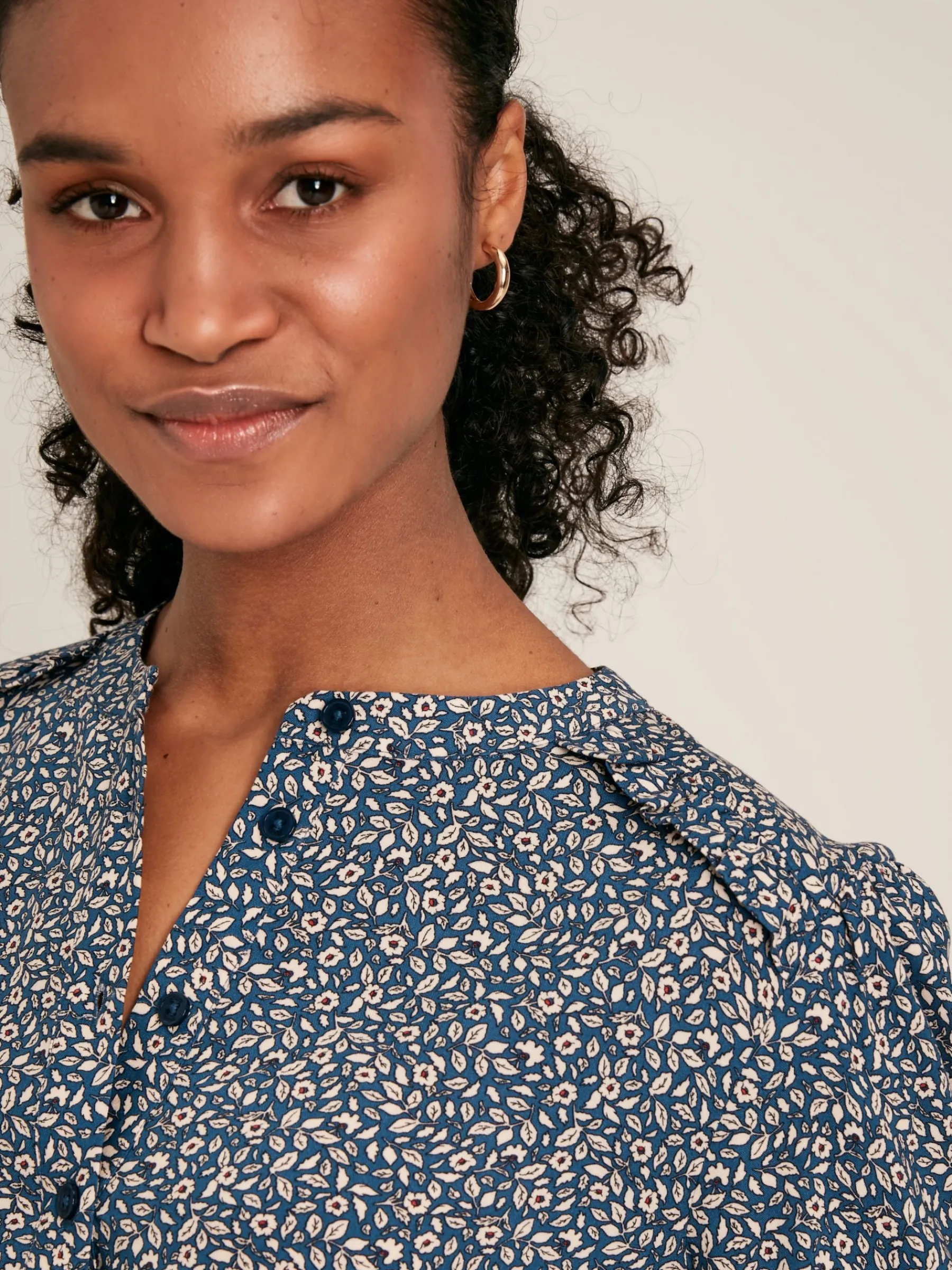 Emsley Blue Floral Long Sleeve Blouse<Joules Discount