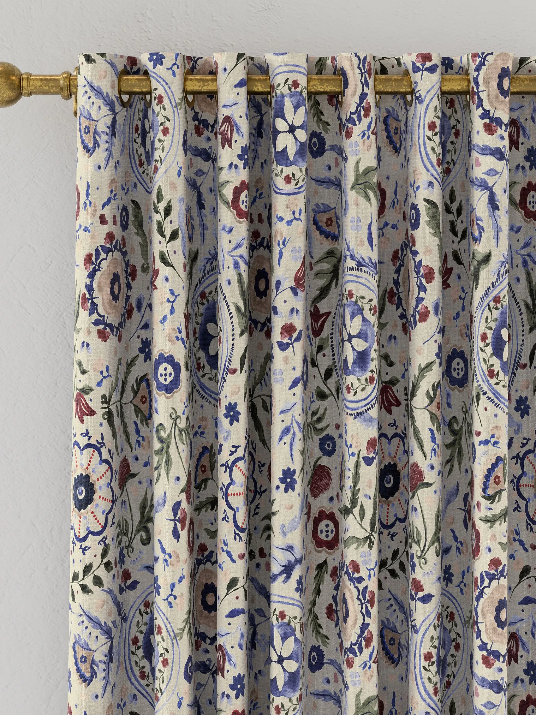Festival Flowers Set of 2 Cream Multi Blackout Eyelet Curtains<Joules Best