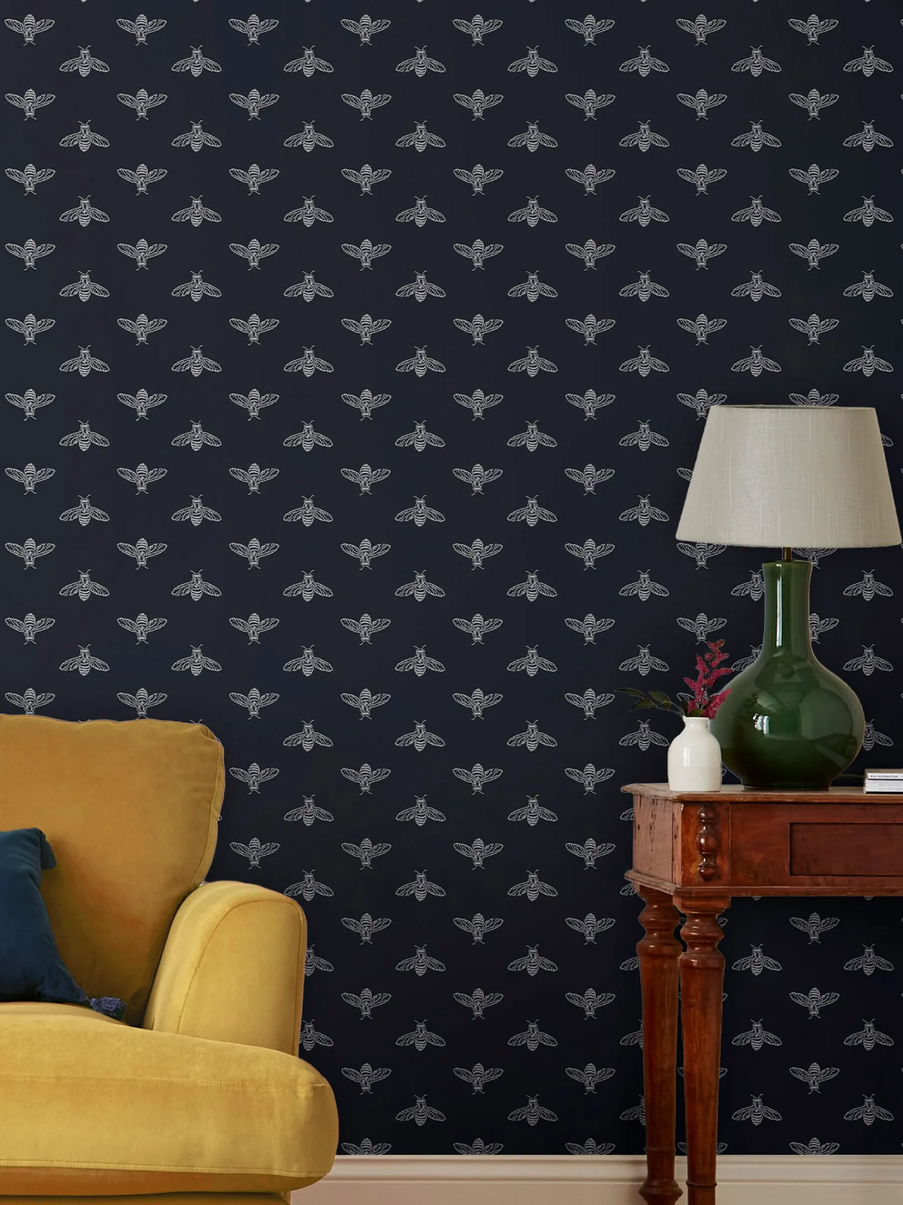 French Navy Block Print Bee 10M Wallpaper<Joules Outlet