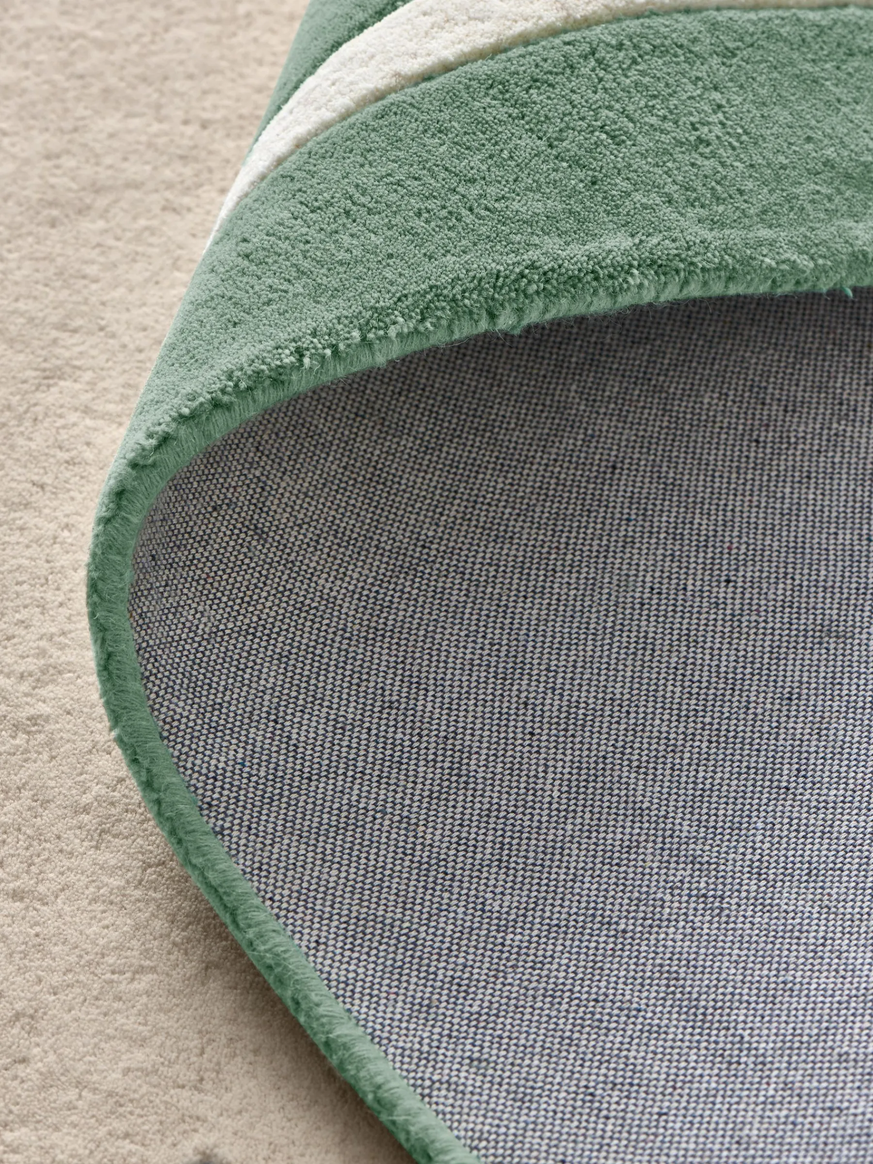 Chalfield Scallop Wool Tufted Rug<Joules Discount