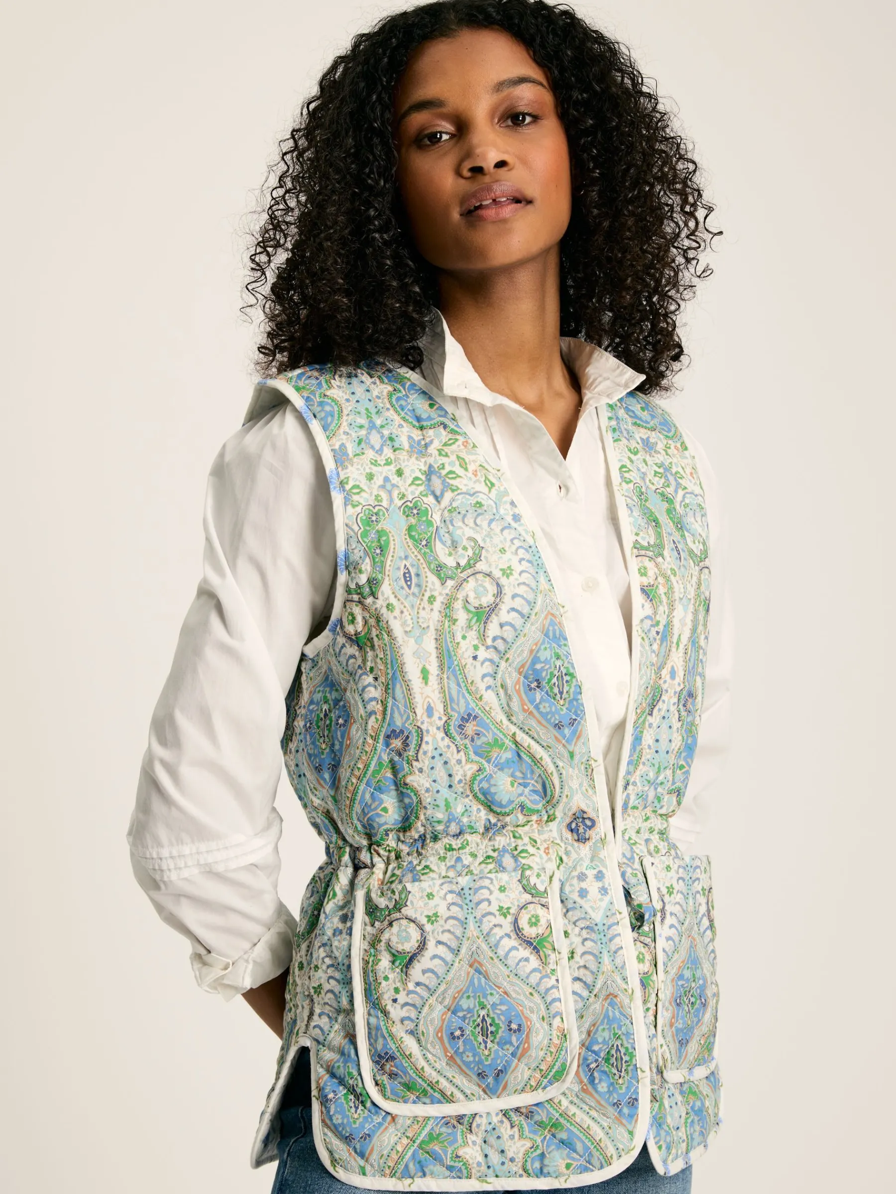 Hatfield Blue Paisley Cotton Quilted Gilet<Joules Hot