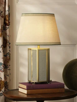 Helmingham Green Stripe Claw Foot Table Lamp<Joules Outlet