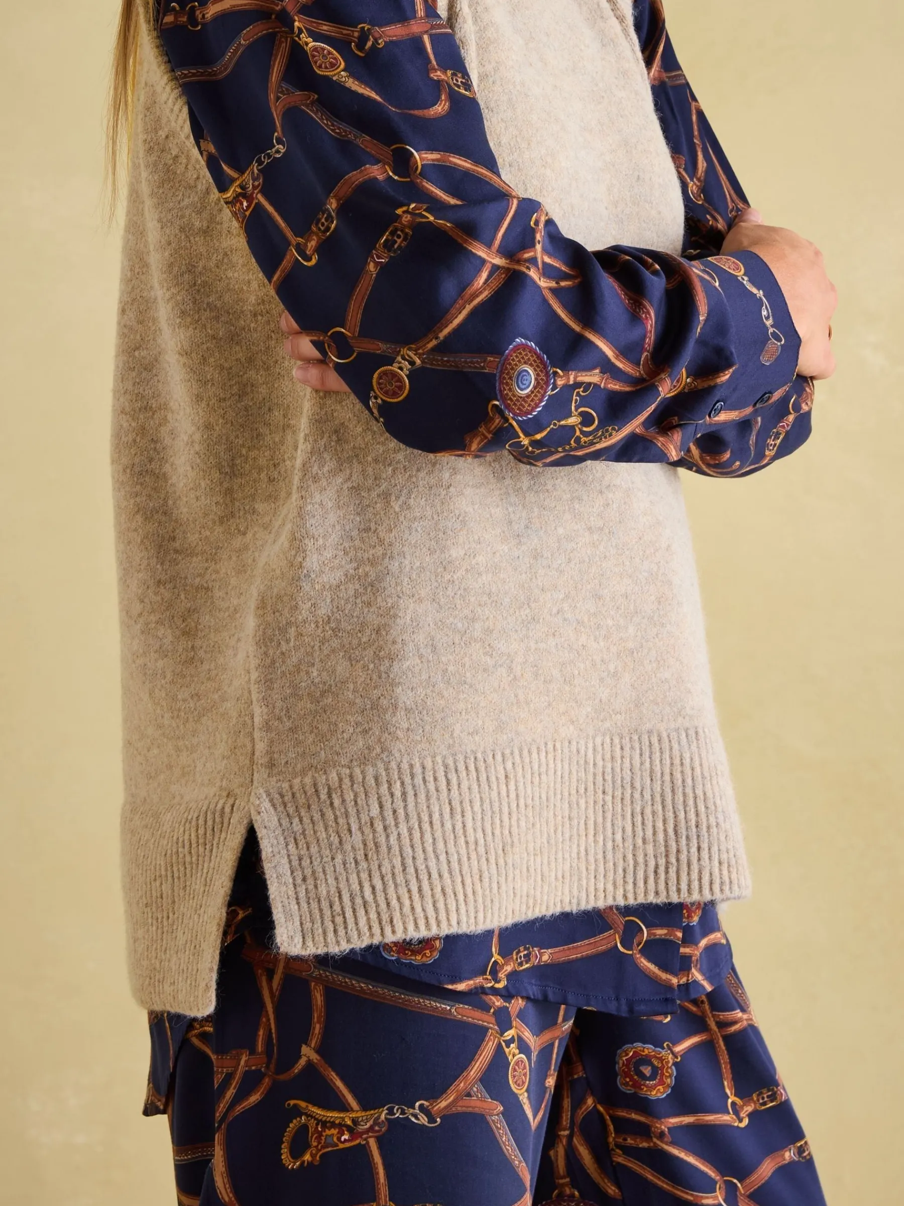 Holly Longline Knitted Vest<Joules Clearance