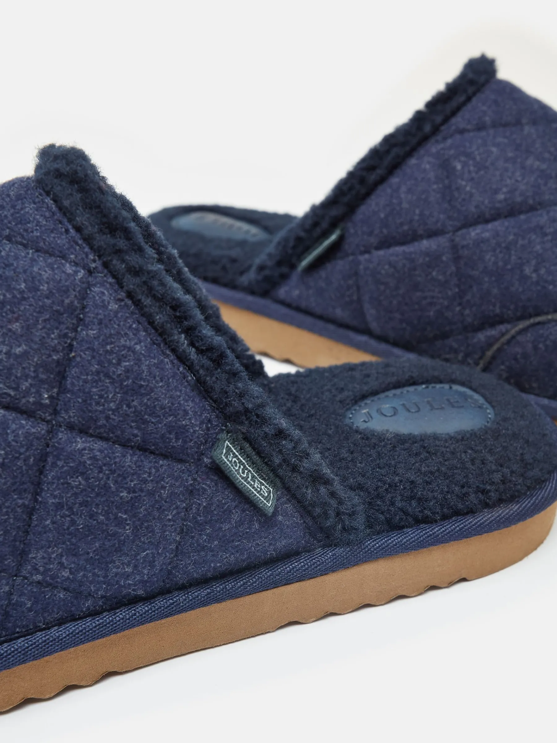 Homebound Quilted Slippers<Joules New