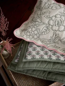 Juliette 100% Cotton Scalloped Embroidered Cushion<Joules Online
