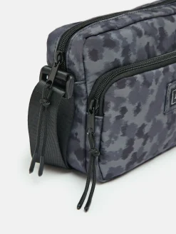 Marlow Cross Body Bag<Joules
