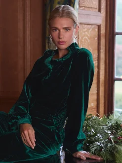 Melanie Velvet Blouse<Joules Hot