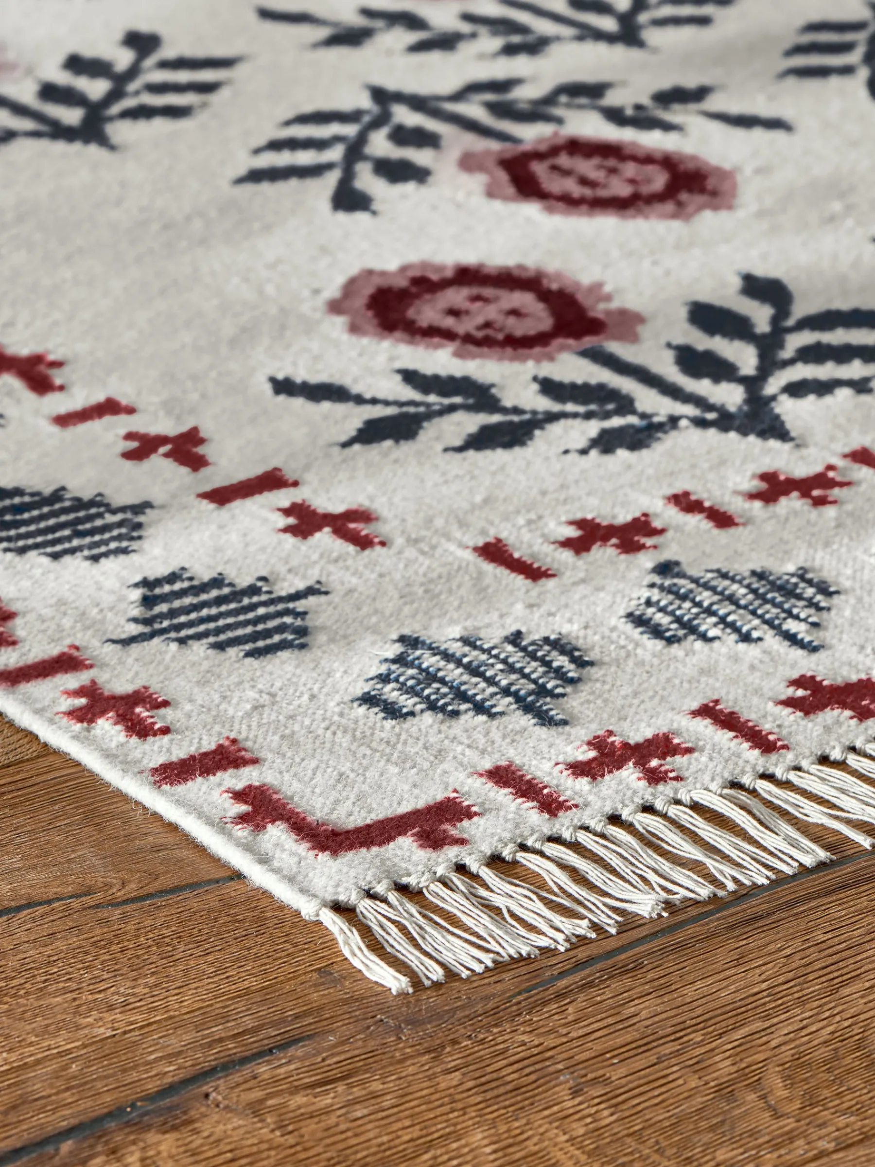 Attingham Floral Wool Klim Rug<Joules New