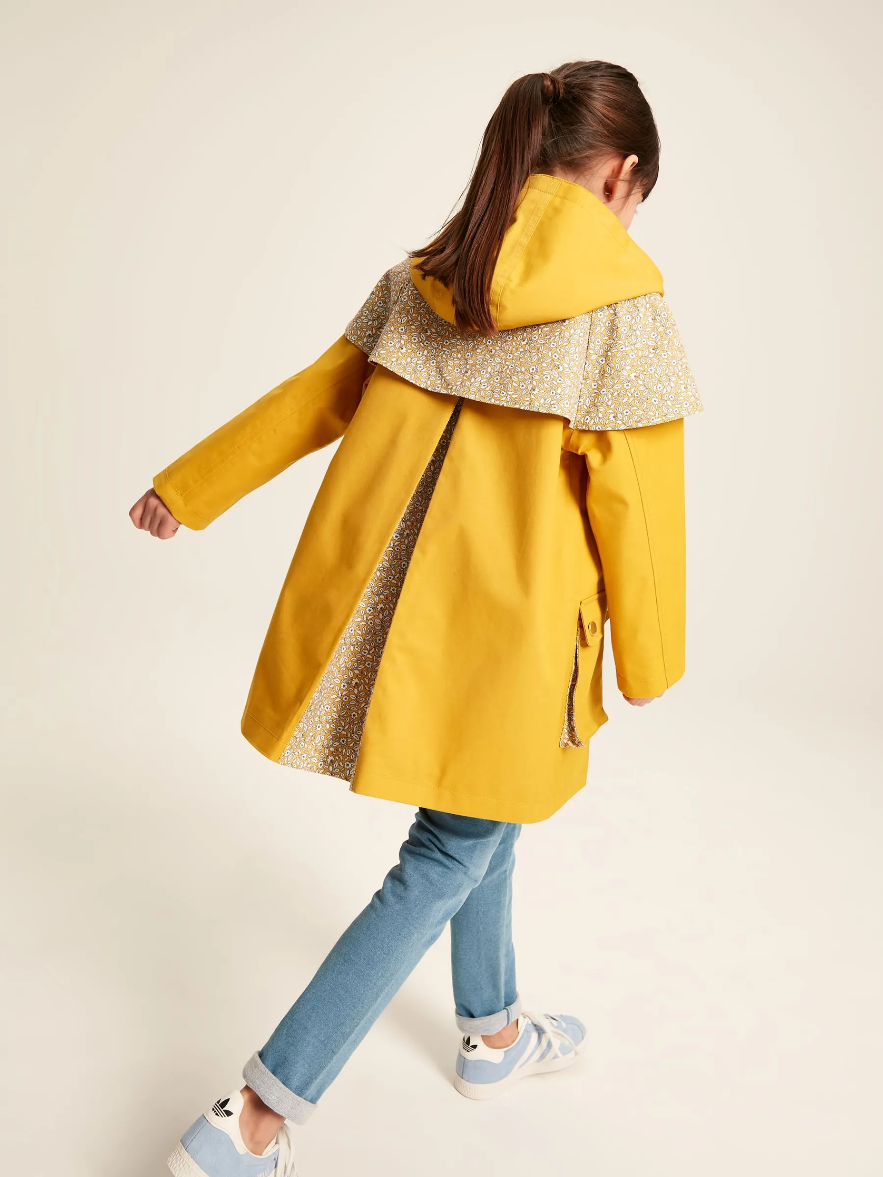 Seacombe Waterproof Hooded Raincoat with Cape<Joules New