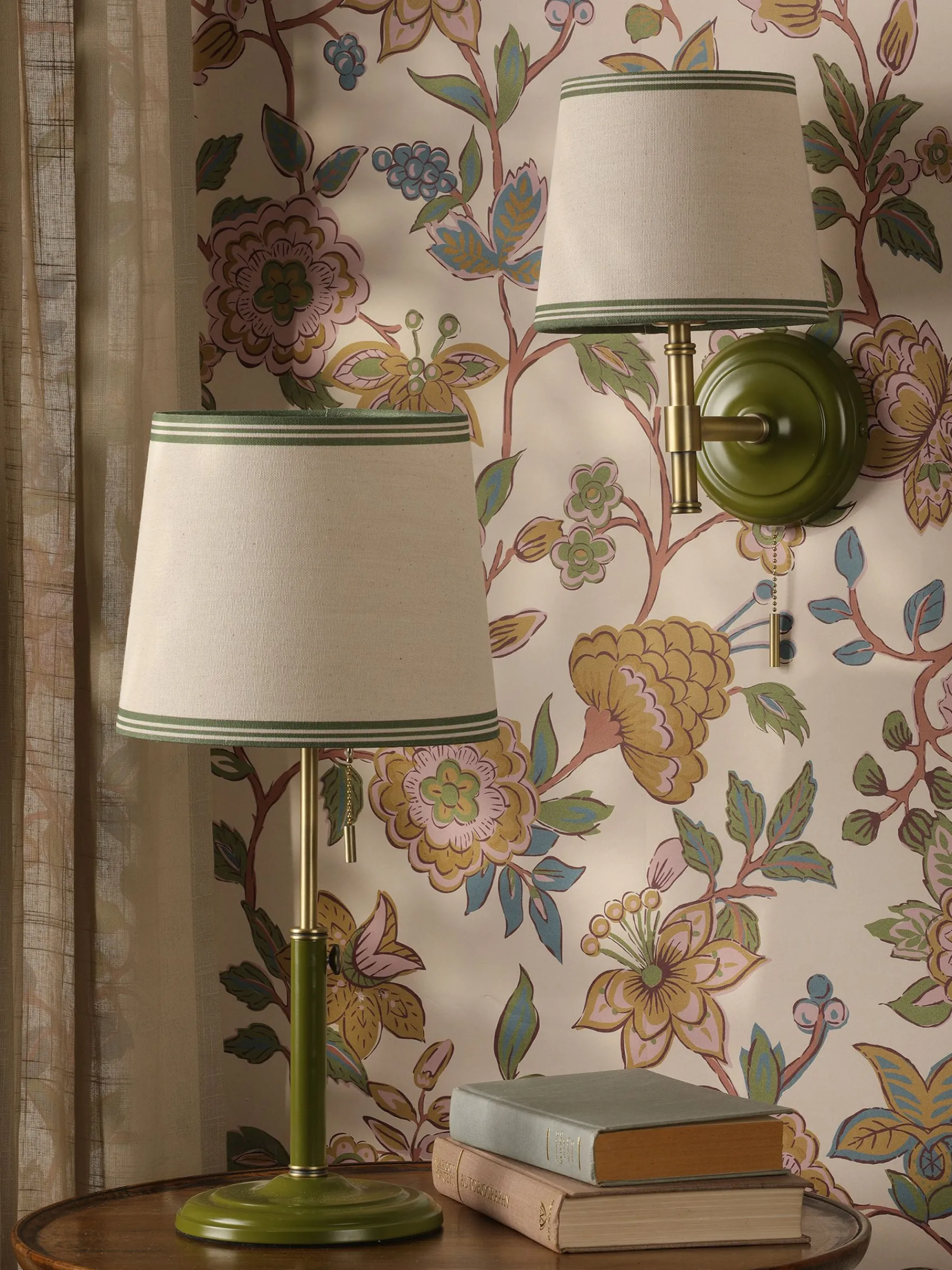Upton Rise And Fall Table Lamp<Joules Best